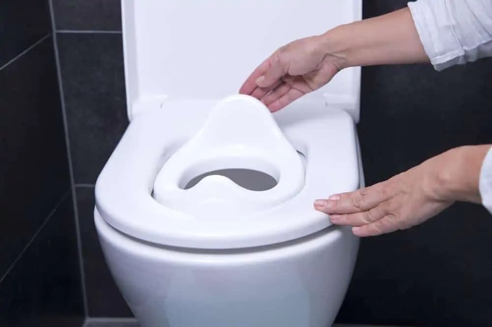 Rotho babydesign Sedátko na WC Bella Bambina - šedé - náhled 5