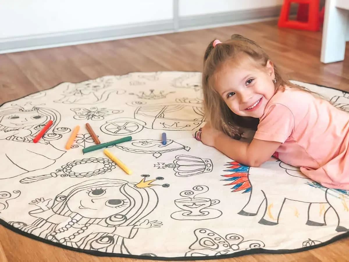 Butter Kings  KOBEREC OMALOVÁNKY Colouring world bílá, černá 130x130 (průměr) kruh - náhled 4